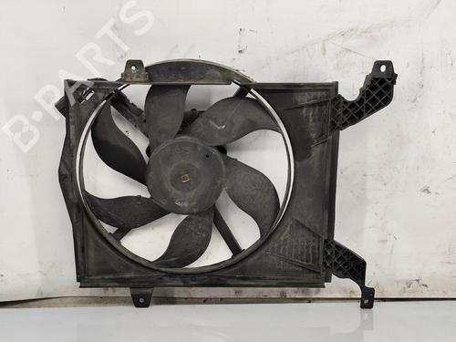 Used Radiator fan VOLVO V40 Estate (645) 1.9 DI (95 hp) 30967520
