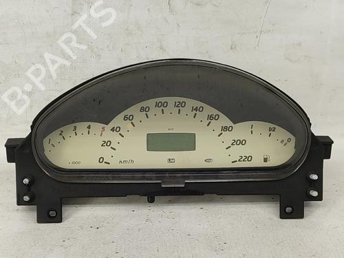 Used Instrument cluster MERCEDES-BENZ A-CLASS (W168) A 170 CDI (168.008) (90 hp) 30637784
