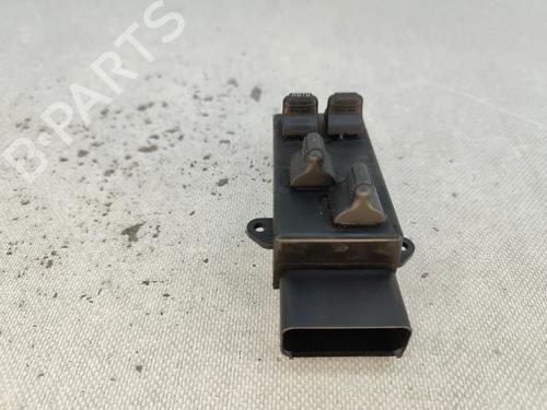 Used Left front window switch CHRYSLER VOYAGER / GRAND VOYAGER III (GS_, NS_) 2.5 TDiC AWD (116 hp) 30968628
