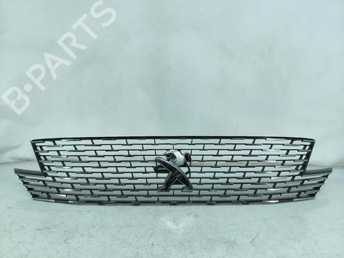 Used Grille Grille PEUGEOT 3008 II SUV (MC_, MR_, MJ_, M4_) 1.2 THP/ PureTech 130 (MRHNSM, MRHNSU, MRHNSJ, MRHNYW,... (131 hp) 30970935 30970935