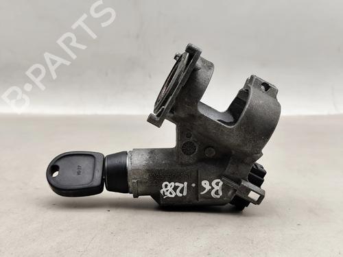 Used Ignition barrel VW CADDY II Box Body/MPV (9K9A) 1.9 SDI (64 hp) 30520378