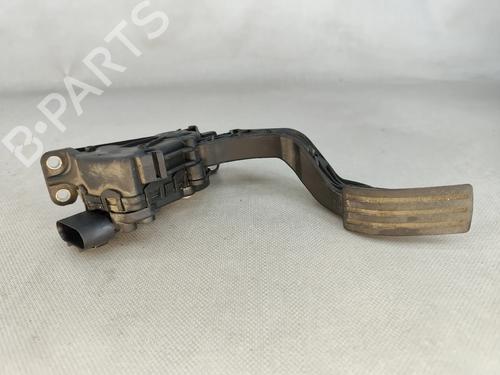 Used Pedal Pedal FORD FIESTA V (JH_, JD_) 1.25 16V (75 hp) 31027919 31027919