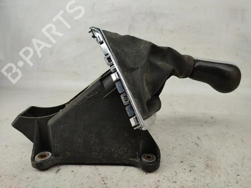 Used Gear lever Gear lever 30545837 30545837