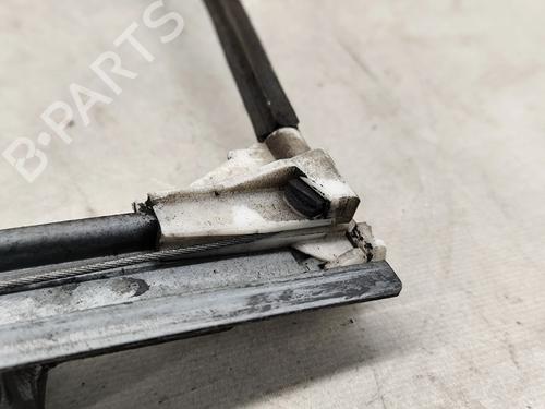 Front right window mechanism RENAULT CLIO II (BB_, CB_) 1.5 dCi (B/CB07) | BP27874703C23 