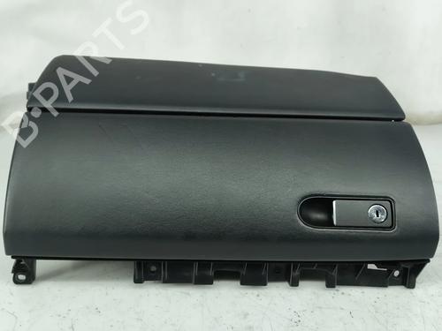 Handskerum MERCEDES-BENZ CLS (C218) CLS 63 AMG (218.374) | BP31094845C95 