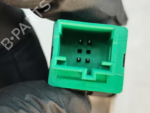 Switch CITROËN C4 Picasso II 1.6 BlueHDi 120 | BP31083052I30