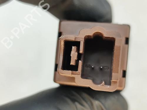 Switch CITROËN C4 Picasso II 1.6 BlueHDi 120 | BP31083058I30