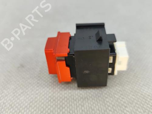 Switch CITROËN C4 Picasso II 1.6 BlueHDi 120 | BP31083060I30