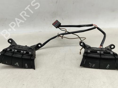 BP30573597E15 main image