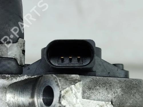 Injection rail VW GOLF V (1K1) 1.4 FSI | BP31206750M98 - Image 8