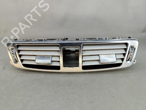 Luftventilen MERCEDES-BENZ CLS (C218) CLS 63 AMG (218.374) (558 hp) 31094834