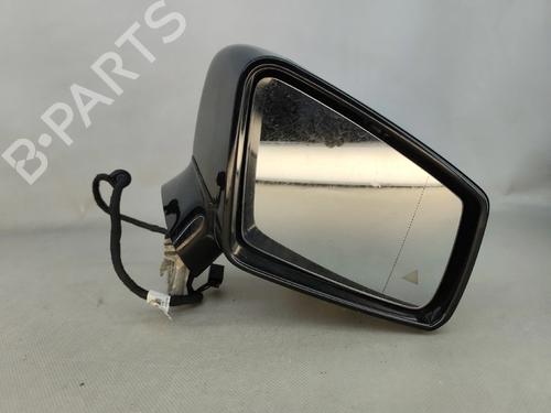 Used Right mirror Right mirror 31095122 31095122