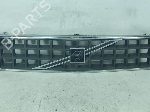 Grill VOLVO 340-360 Saloon (344) 1.4 (69 hp) 30539089