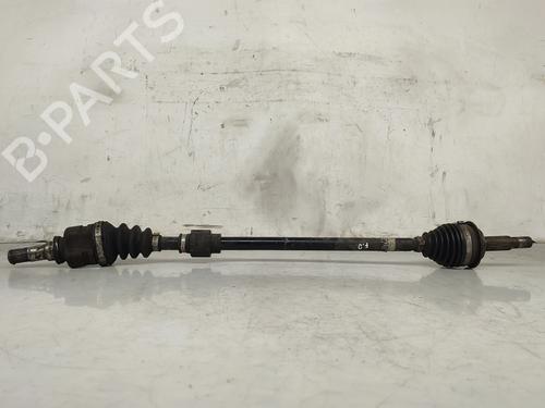 Used Right front driveshaft TOYOTA YARIS (_P9_) 1.0 VVT-i (KSP90_, KSP90R) (69 hp) 31176937