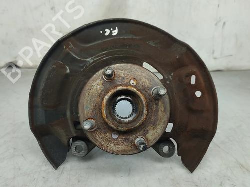 Used Left front steering knuckle TOYOTA YARIS (_P9_) 1.0 VVT-i (KSP90_, KSP90R) (69 hp) 31176927