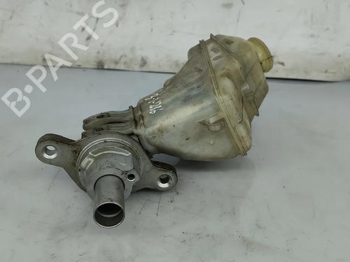 Used Brake master cylinder Brake master cylinder FIAT LINEA (323_, 110_) 1.3 D Multijet (323AXB11, 323AXB1A) (90 hp) 31249859 31249859
