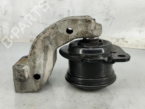 Used Engine mount Engine mount VOLVO V40 Estate (645) 1.9 DI (115 hp) 31282348 31282348