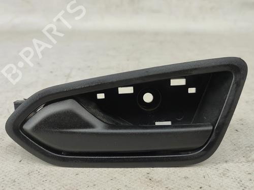 Used Front left interior door handle RENAULT EXPRESS Box Body/MPV 1.5 Blue dCi 95 (F6AB) (95 hp) 31311912