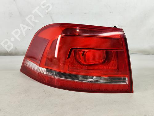 left-taillight-vw-passat-b7-variant-365-2010-2011-2012-2013-2014-2015-31299473 main image
