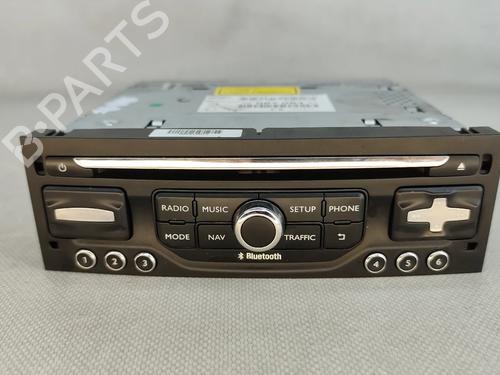 Used Radio PEUGEOT 3008 I MPV (0U_) 2.0 HDi Hybrid4 (0URHCA) (200 hp) 31322875