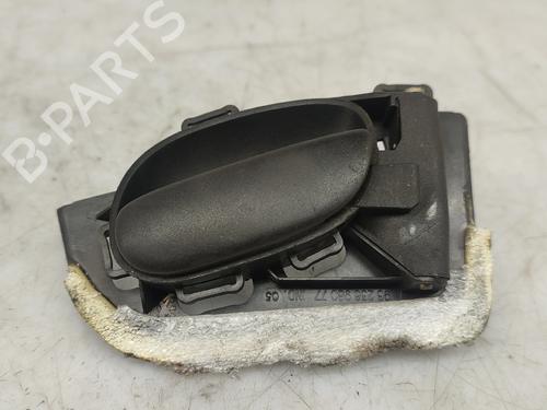 Used Front right interior door handle PEUGEOT 206 Hatchback (2A/C) 1.9 D (69 hp) 30649644
