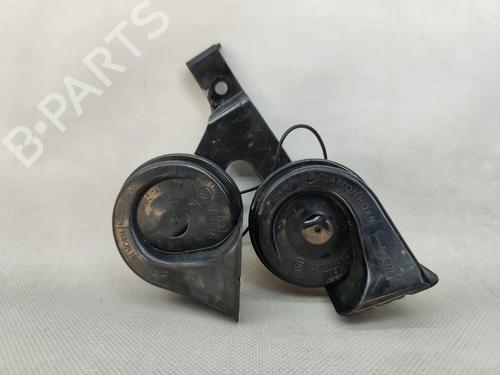 Used Horn PEUGEOT 3008 I MPV (0U_) 2.0 HDi Hybrid4 (0URHCA) (200 hp) 31322908