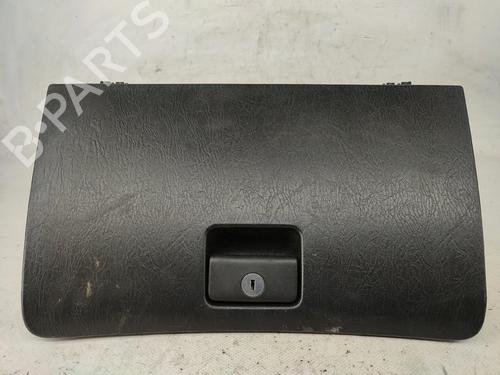 Used Glove box TOYOTA COROLLA (_E12_) 2.0 D-4D (CDE120R, CDE120L_) (110 hp) 31175532