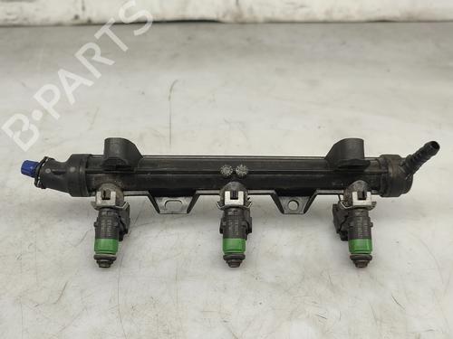 Used Injection rail SEAT IBIZA III (6L1) 1.2 (64 hp) 30702717