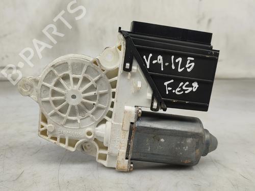 Used Left front window motor Left front window motor SEAT IBIZA III (6L1) 1.2 (64 hp) 30702716 30702716
