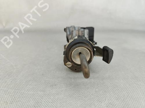 Used Ignition barrel Ignition barrel CHRYSLER VOYAGER / GRAND VOYAGER III (GS_, NS_) 2.5 TD (116 hp) 31323211 31323211