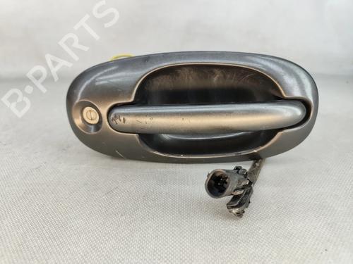 Used Front left exterior door handle Front left exterior door handle CHRYSLER VOYAGER / GRAND VOYAGER III (GS_, NS_) 2.5 TD (116 hp) 31323214 31323214