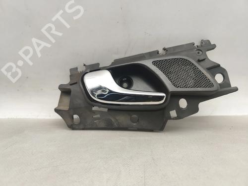 Used Front left interior door handle OPEL CORSA D (S07) 1.3 CDTI (L08, L68) (75 hp) 31363482