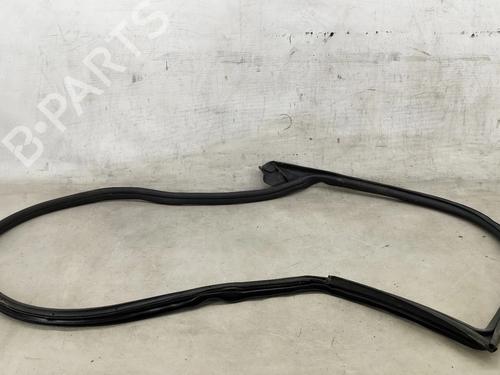 rubber-door-seal-alfa-romeo-mito-955_-2008-2009-2010-2011-2012-2013-2014-2015-2016-2017-2018-31346577 main image