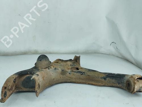 Used Left front suspension arm MITSUBISHI PAJERO I (L04_G, L14_G) 2.5 TD 4WD (L049G, L149G) (84 hp) 31354857