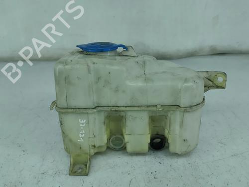 Sprinklertank Sprinklertank SUZUKI GRAND VITARA I (FT, HT) 2.0 TD 4x4 (SQ420D) (87 hp) 31364490 31364490