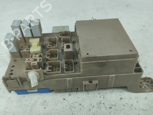Used Fuse box Fuse box TOYOTA COROLLA (_E12_) 2.0 D-4D (CDE120R, CDE120L_) (110 hp) 31173243 31173243