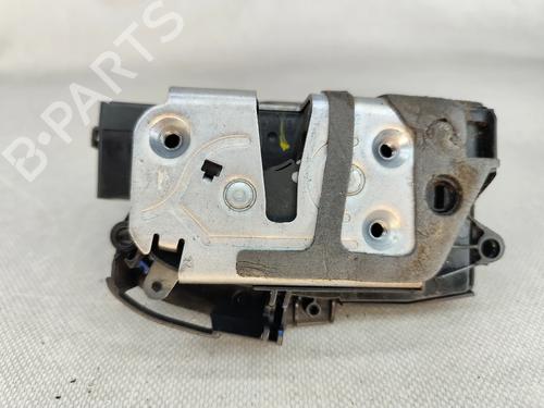 Højre bagtil lås Højre bagtil lås FORD FIESTA VI (CB1, CCN) 1.25 (82 hp) 31364616 31364616