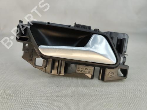 front-right-interior-door-handle-peugeot-3008-ii-suv-mc_-mr_-mj_-m4_-2016-31381614 main image