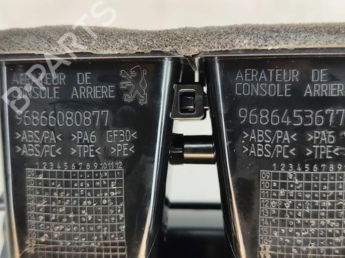 Air vent PEUGEOT 3008 II SUV (MC_, MR_, MJ_, M4_) 1.6 BlueHDi 120 | BP31381628I21