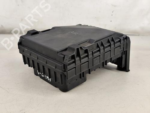 Fuse box VW PASSAT B7 (362) 1.6 TDI | BP31354919E1 - Image 6