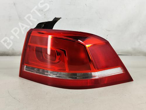 Right taillight VW PASSAT B7 (362) 1.6 TDI | BP31354930C35 - Image 2