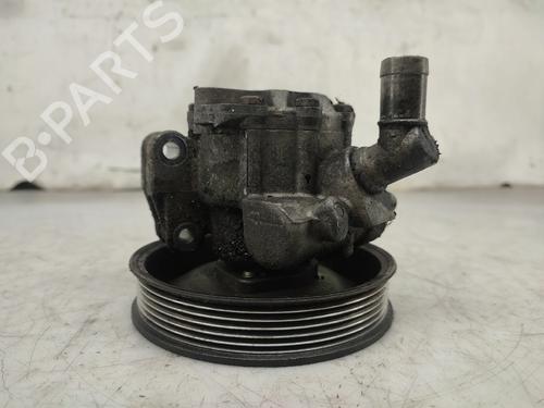 Used Steering pump Steering pump MERCEDES-BENZ VITO Van (W638) 112 CDI 2.2 (638.094) (122 hp) 30877160 30877160