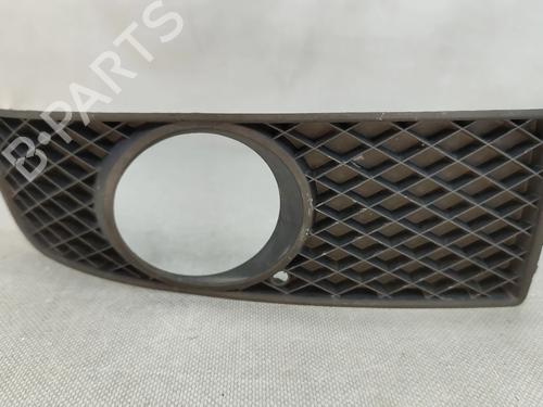 Grill VW POLO (6N2) 1.4 16V (75 hp) 31574247