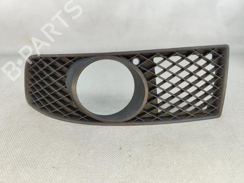 grill-vw-polo-6n2-1999-2000-2001-31574248 main image