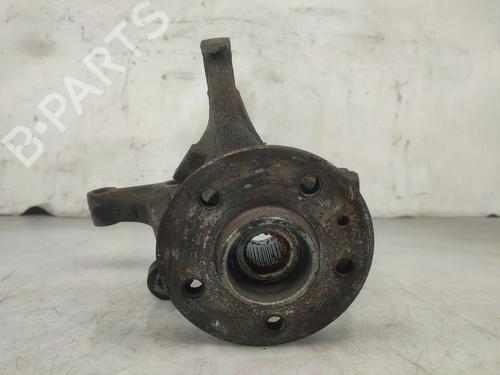 Used Left front steering knuckle Left front steering knuckle MERCEDES-BENZ VITO Van (W638) 112 CDI 2.2 (638.094) (122 hp) 30877152 30877152