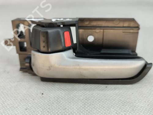 Venstre bagtil invendig håndtag SUZUKI SX4 (EY, GY) 1.5 (RW 415) (99 hp) 31588680