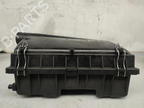 Used Air filter box Air filter box MERCEDES-BENZ 124 Saloon (W124) 250 D (124.125) (90 hp) 30881792 30881792