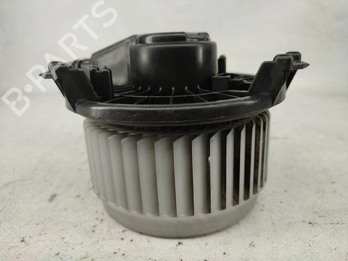 Used Heater blower motor TOYOTA YARIS (_P9_) 1.0 VVT-i (KSP90_, KSP90R) (69 hp) 31293016
