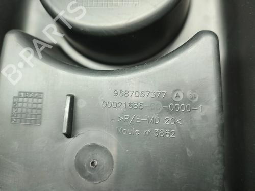 Middle console PEUGEOT 206+ (2L_, 2M_) 1.4 HDi eco 70 | BP31271311I22 