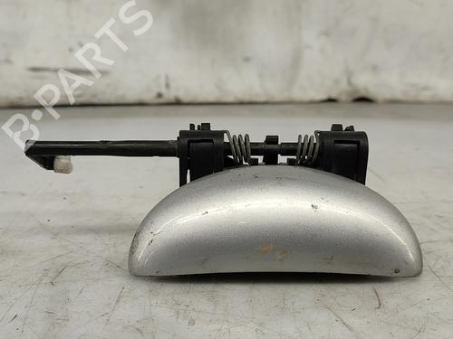front-right-exterior-door-handle-peugeot-206-hatchback-2ac-1998-1999-2000-2001-2002-2003-2004-2005-2006-2007-2008-2009-2010-2011-2012-30649646 main image